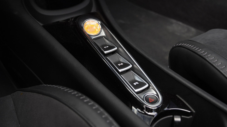 2025 McLaren Artura Spider shifter selection buttons