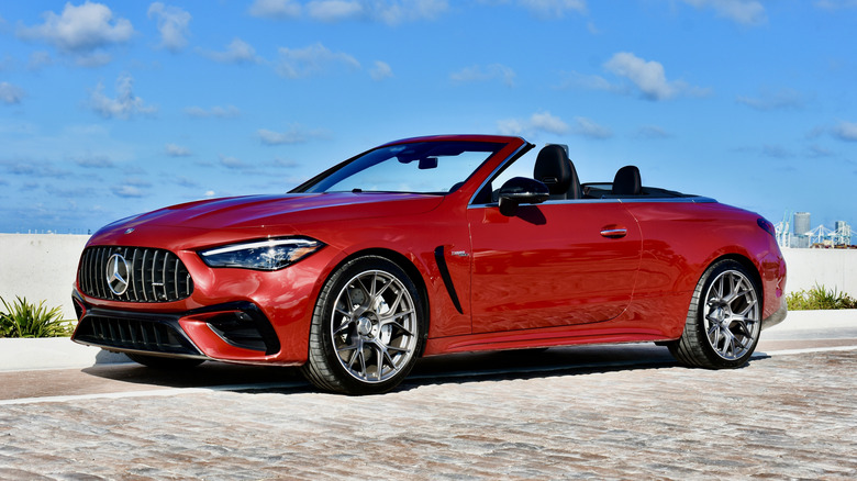 2025 Mercedes-AMG CLE 53 Cabriolet front quarter view.