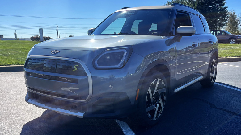 2025 MINI Countryman EV