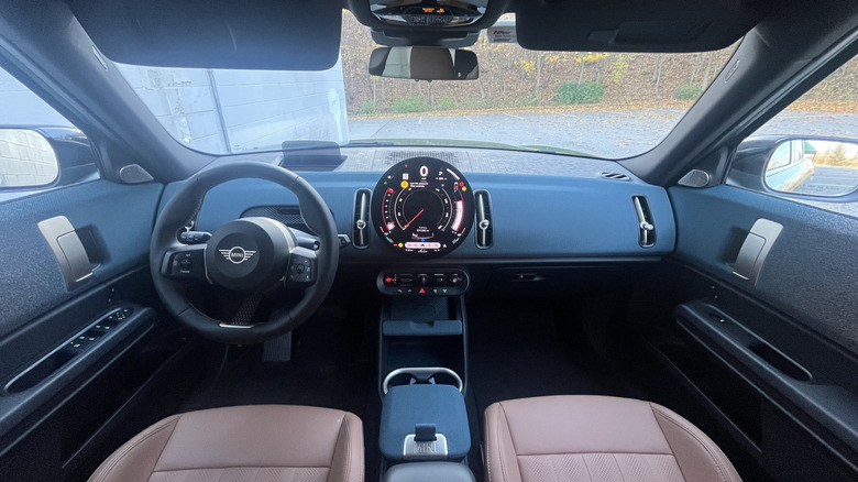 MINI Countryman interior