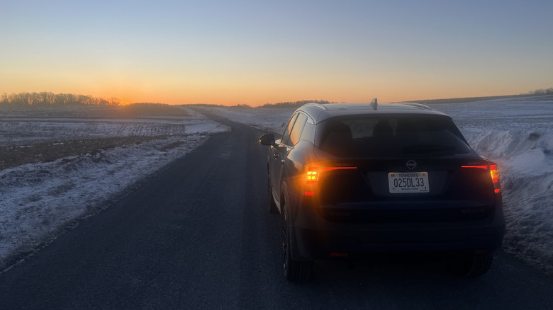 Nissan Kicks at sunset