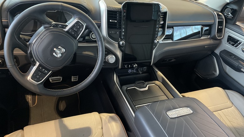 2025 Ram 1500 Tungsten cockpit