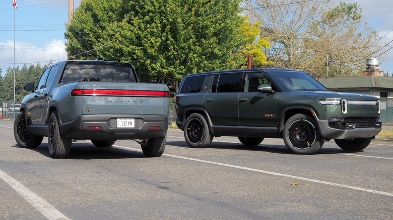 2025 Rivian R1T and R1S