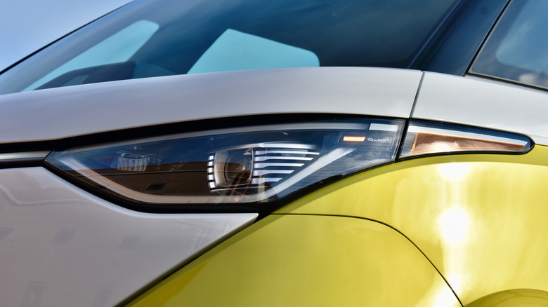 2025 Volkswagen ID. Buzz headlight.