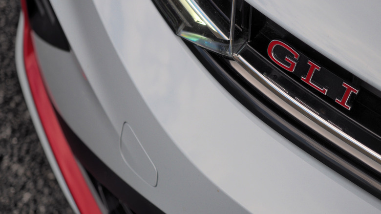 GLI grille badge