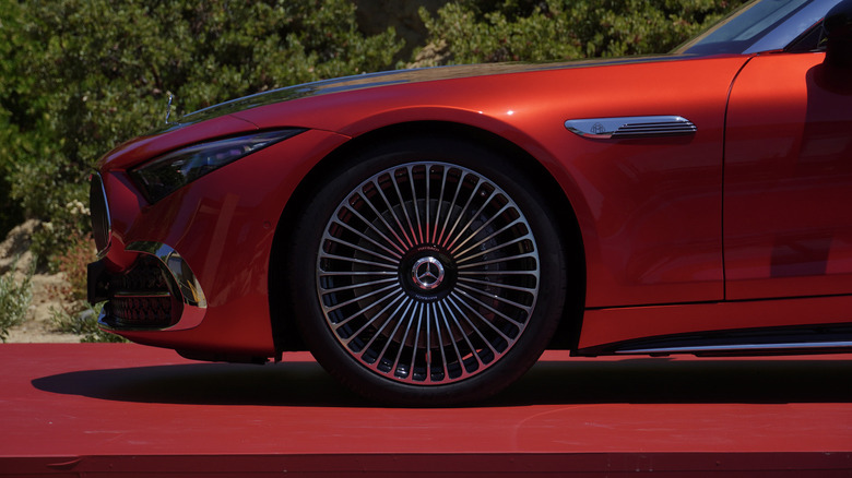 2026 Mercedes-Maybach SL 680 Monogram Series front wheel and tire detail