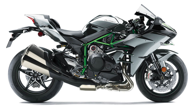 Kawasaki Ninja H2 side view