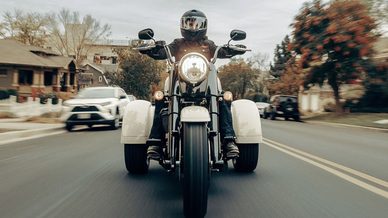 Harley-Davidson Freewheeler on the road