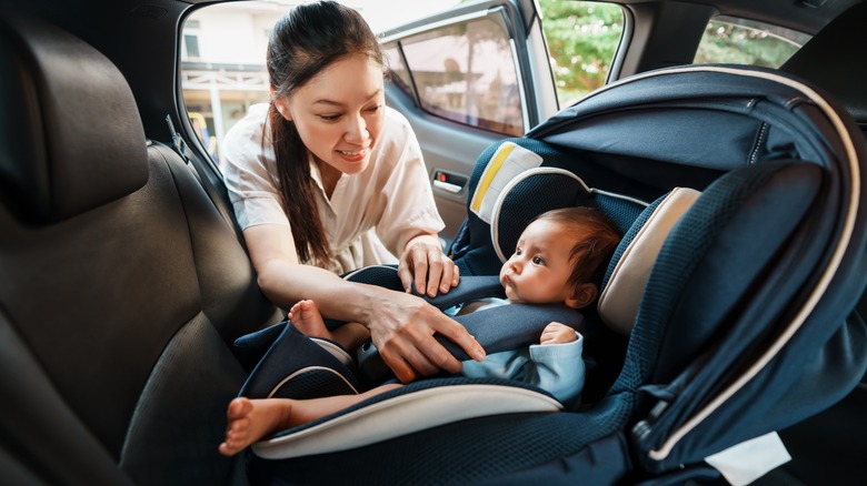 Child car seat at an angle