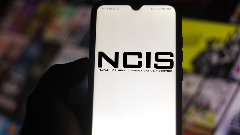 Streaming NCIS on smartphone