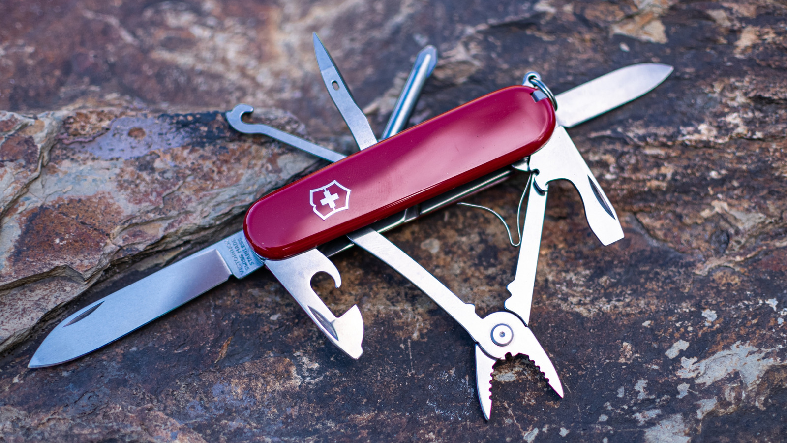 4 Alternative Uses For Your Swiss Army Knife's Toothpick Slot