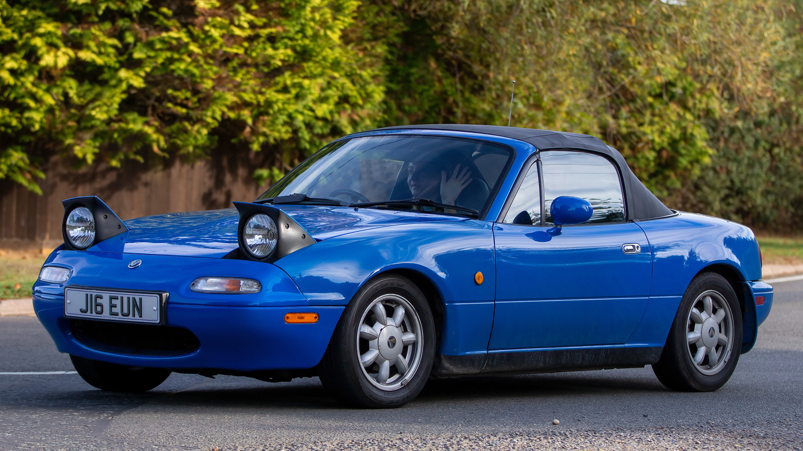 4 Common Issues With The Mazda Miata (According To Owners)