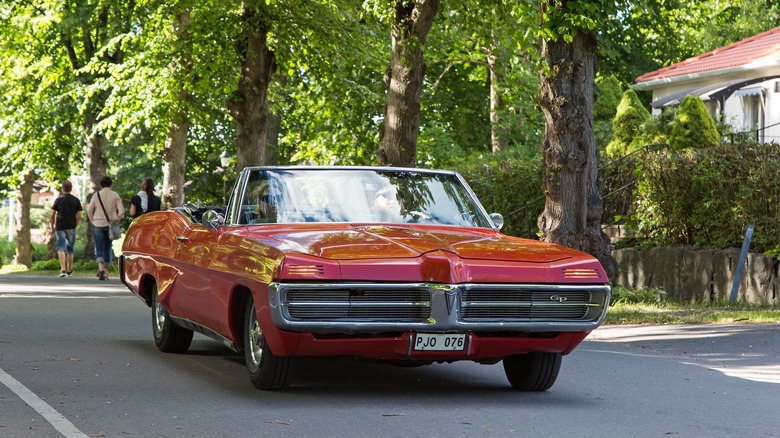 1967 Pontiac Grand Prix convertible