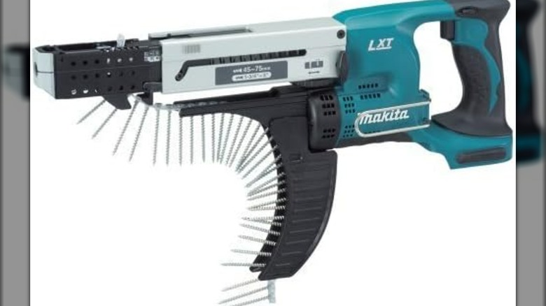 The Makita autofeed screwdriver loaded with screws.