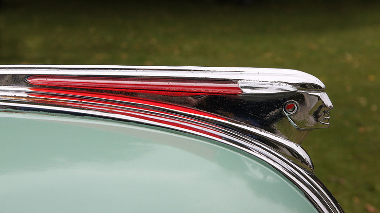 A 1948 Chief Pontiac hood ornament that appeared on virtually all models that year.