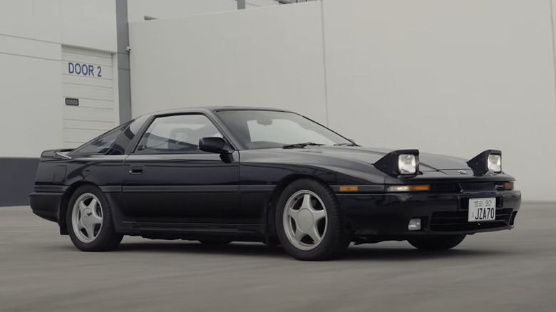 Toyota Supra JZA-70