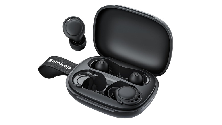 Beinkap sleep earplugs are inside the charging case