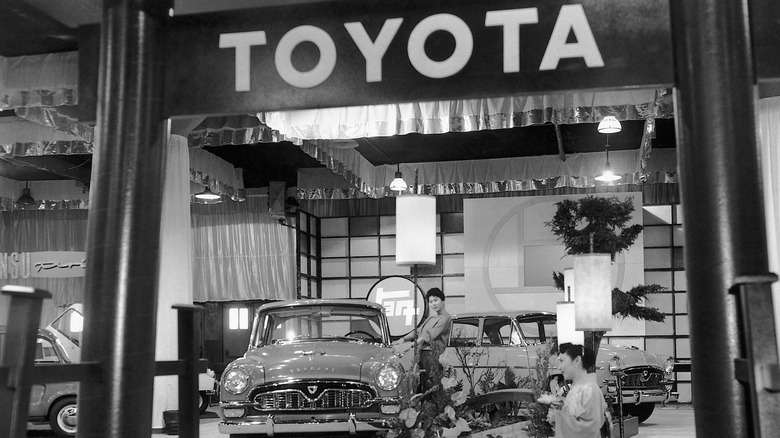 Toyota Toyopet Crown display at 1959 Chicago Auto Show