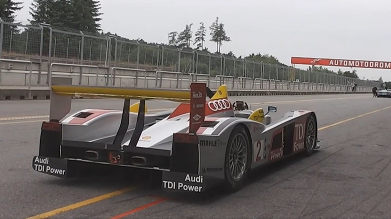 An Audi R10 TDI