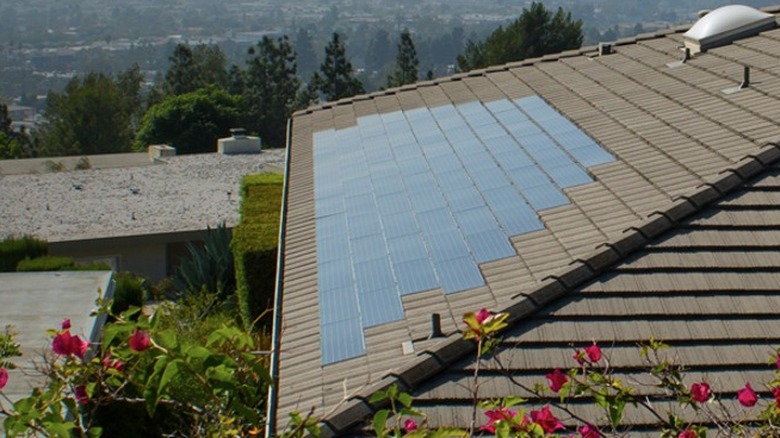 A SunTegra solar roof
