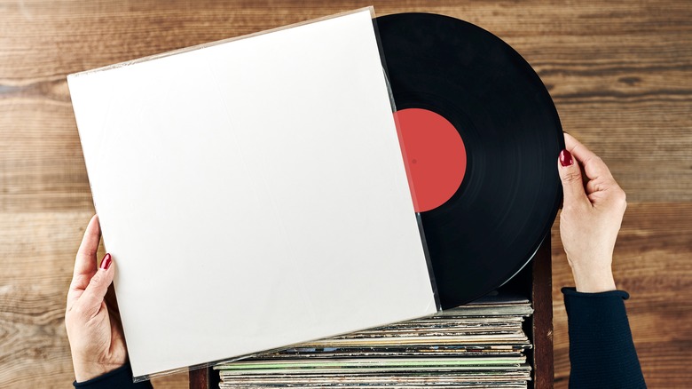 4 Unexpected Uses For Old Vinyl Records
