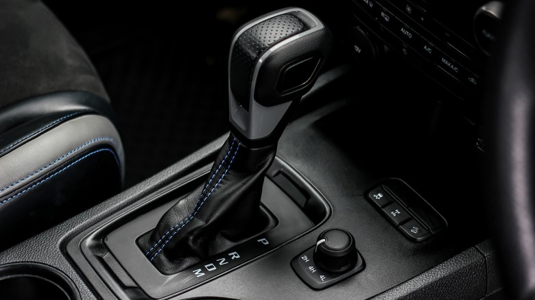 Gear shift in automatic car