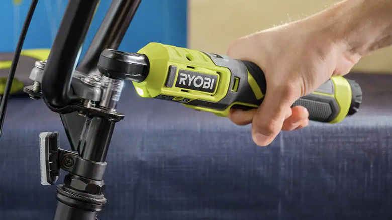 Ryobi lithium ratchet