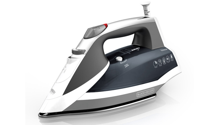 Black+Decker Vitessa Advanced Steam Iron