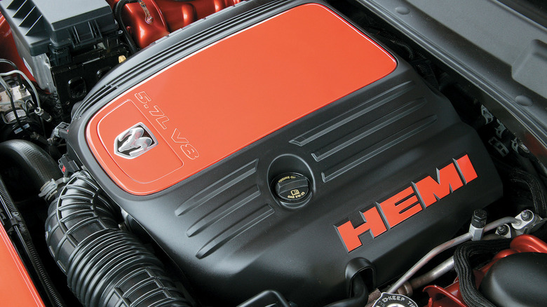 HEMI V8