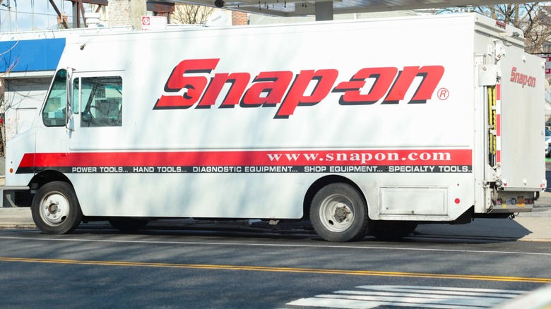 snap-on tool truck