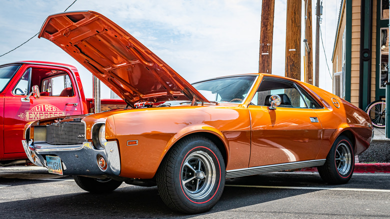 AMC AMX