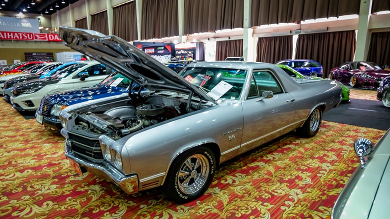 1970 El Camino SS 454 inside at car show