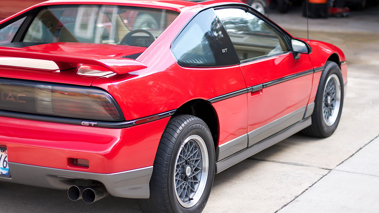 Pontiac Fiero GT