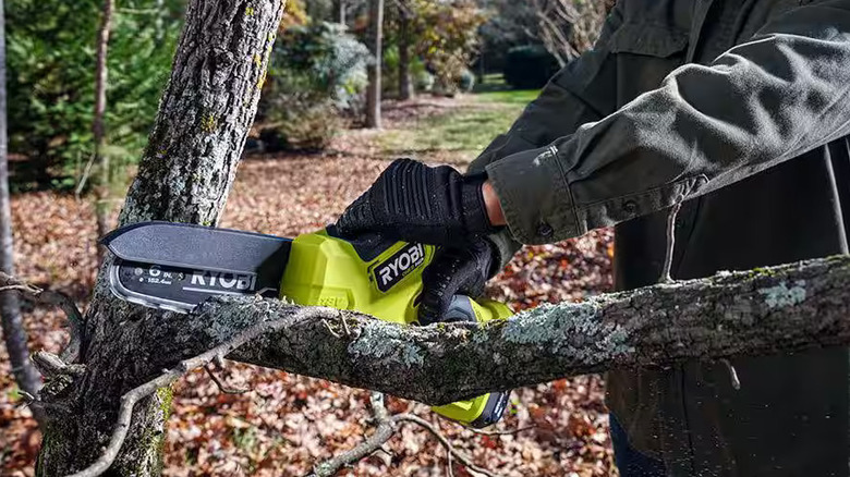 Ryobi pruning mini chainsaw