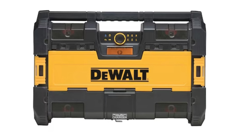 dewalt ToughSystem Radio and Battery Charger