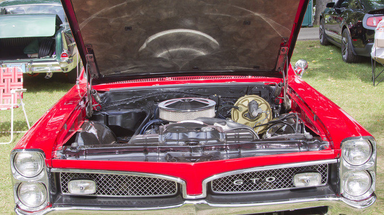 1967 Pontiac GTO engine