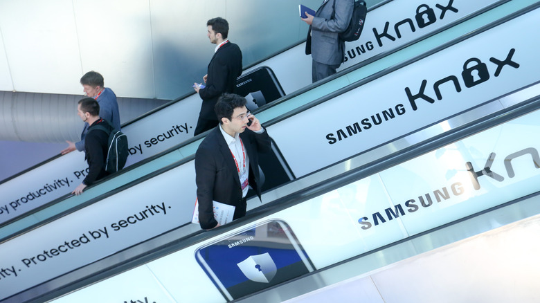 Samsung Knox ads on escalator