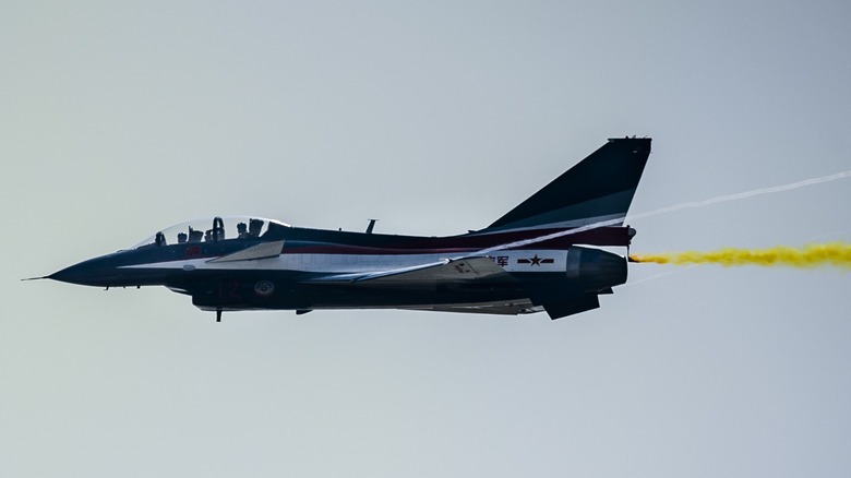 Chengdu J-10 flying in airshow