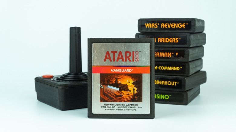 Atari 2600 joystick and games