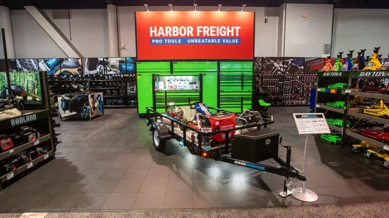 harbor freight store interior