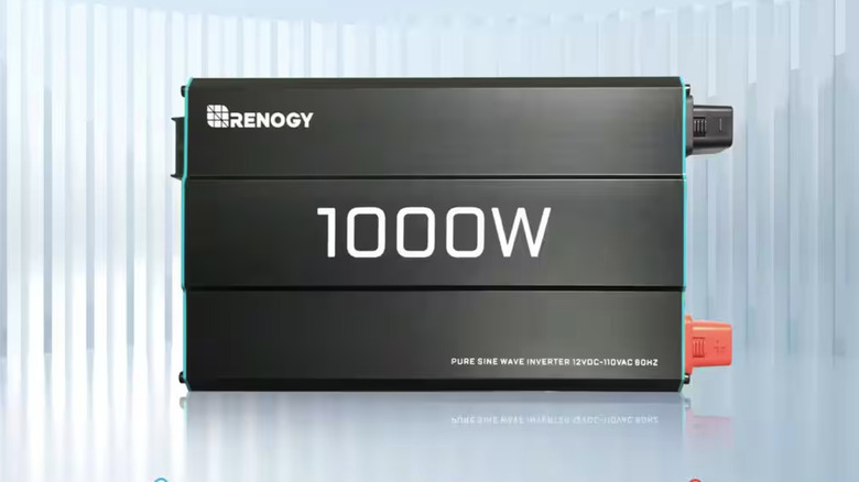 Renogy 1000 watt pure sine inverter with gray background