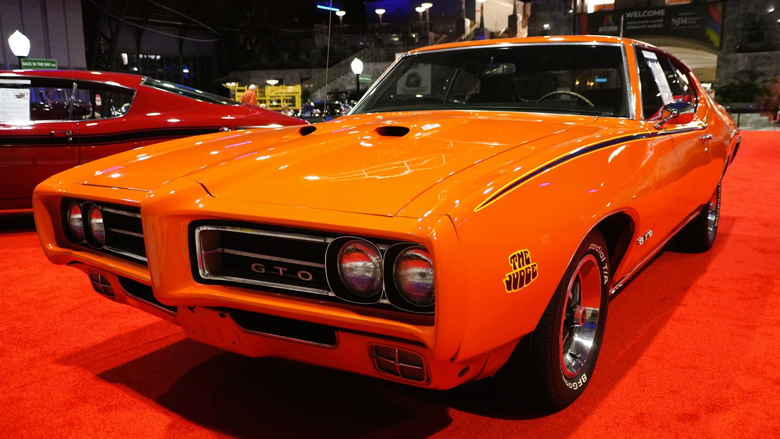 5 Legendary Pontiac Models From The 1970s (And How Much They're Worth Today)