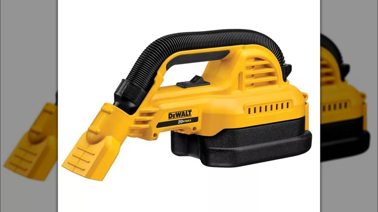 DeWalt portable wet/dry vacuum