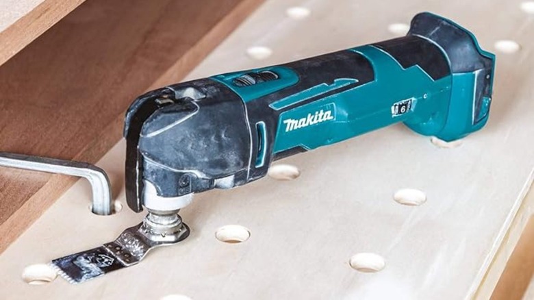 Makita oscillating tool 