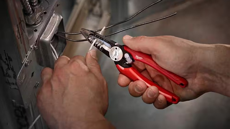 Milwaukee wire stripper and cutter pliers