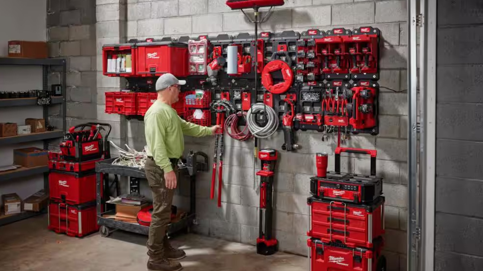 5 Milwaukee Packout Accessories For Your Longer Tools