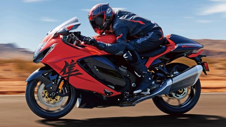 Rider driving the Suzuki Hayabusa on a road