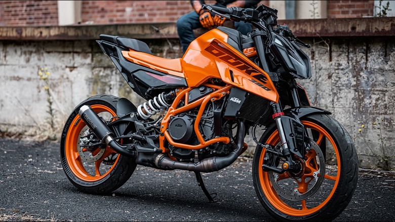 KTM 390 Duke