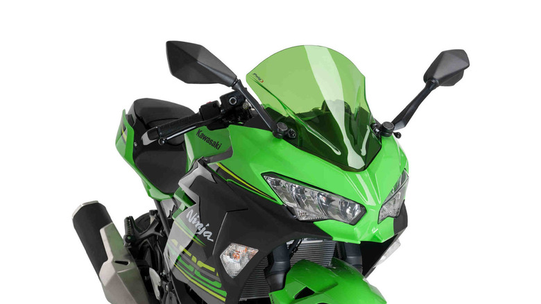 green kawasaki windscreen