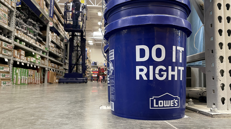 Lowe's painter bucket in store